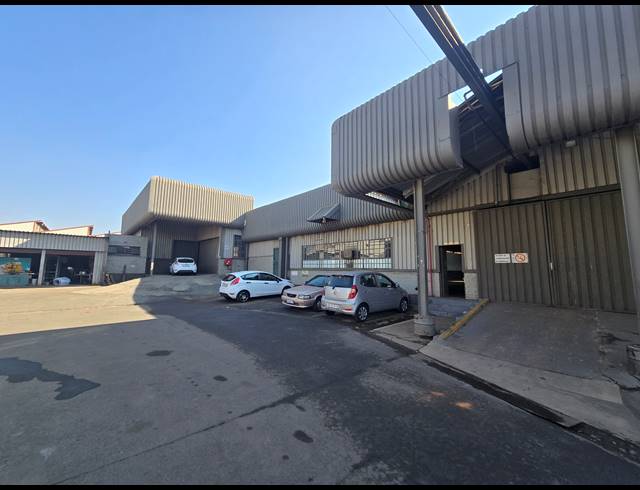 1,148M² WAREHOUSE TO LET IN ANDERBOLT
